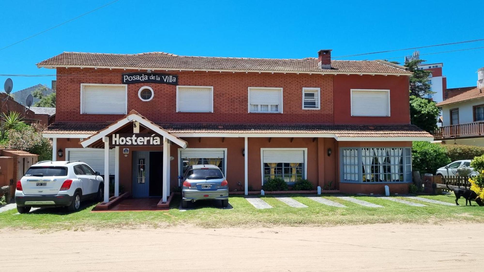 Posada De La Villa Villa Gesell Bagian luar foto