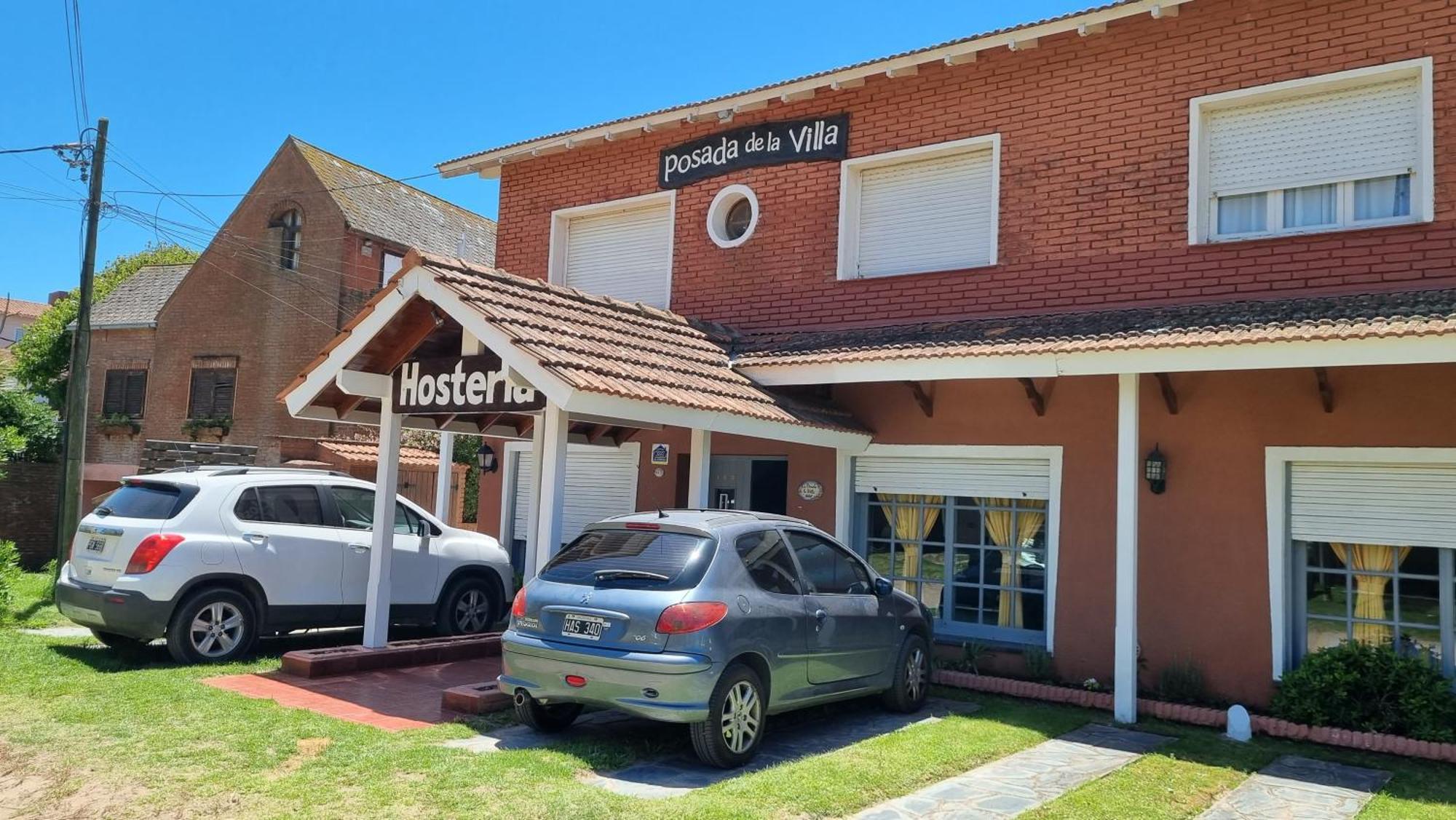Posada De La Villa Villa Gesell Bagian luar foto