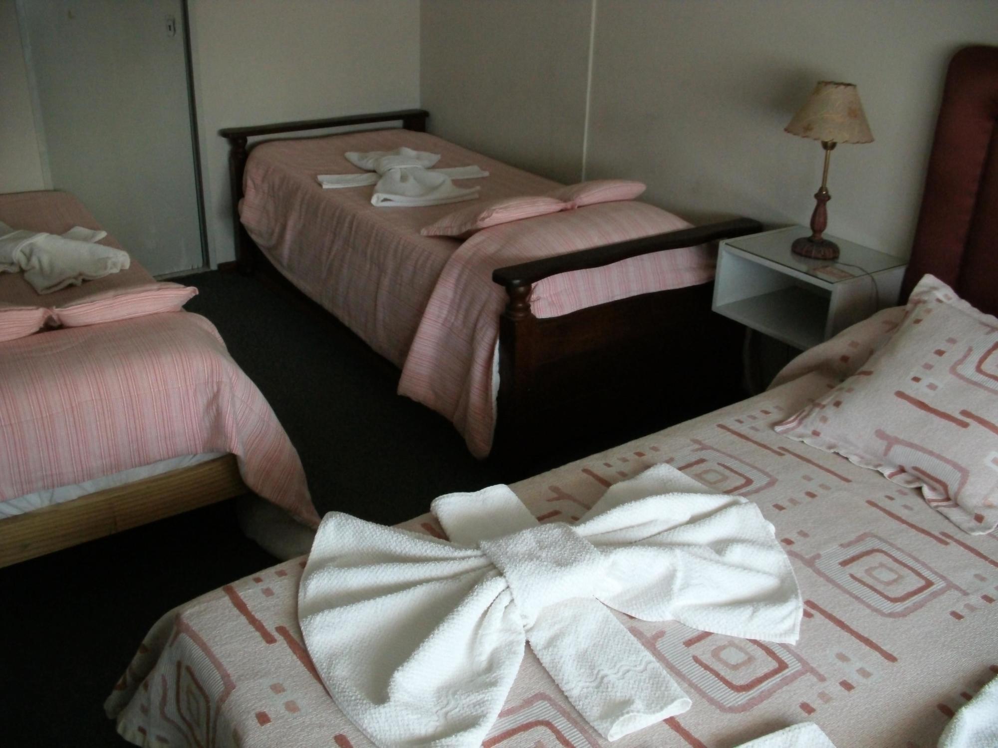 Posada De La Villa Villa Gesell Bagian luar foto