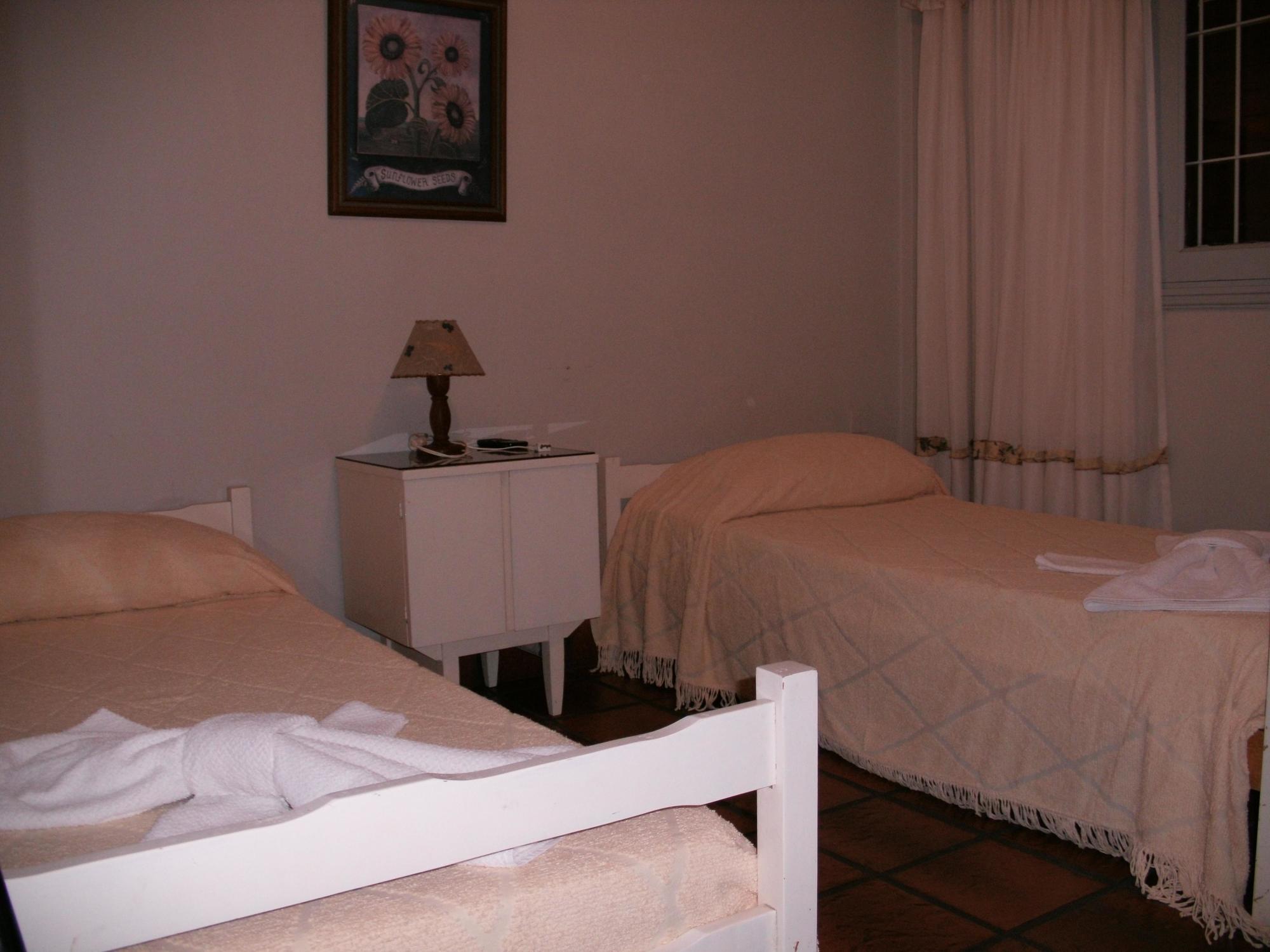 Posada De La Villa Villa Gesell Bagian luar foto
